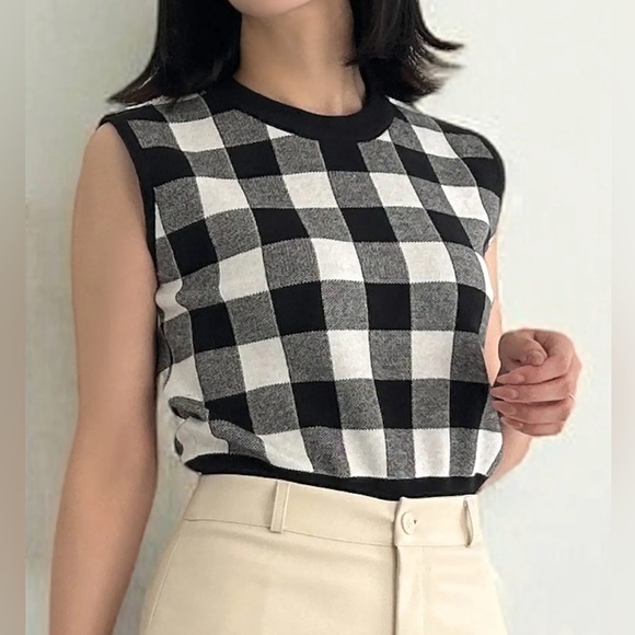 Derek Lam Tops - DEREK LAM KNIT TANK TOP